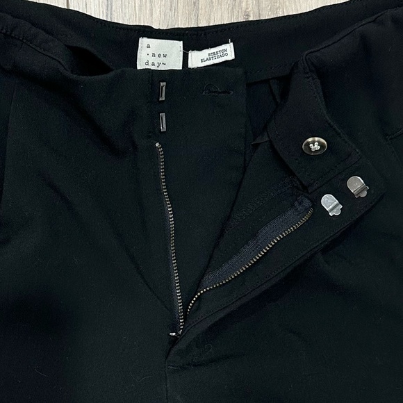 a new day Black High Rise Tailored Shorts - Picture 2 of 5